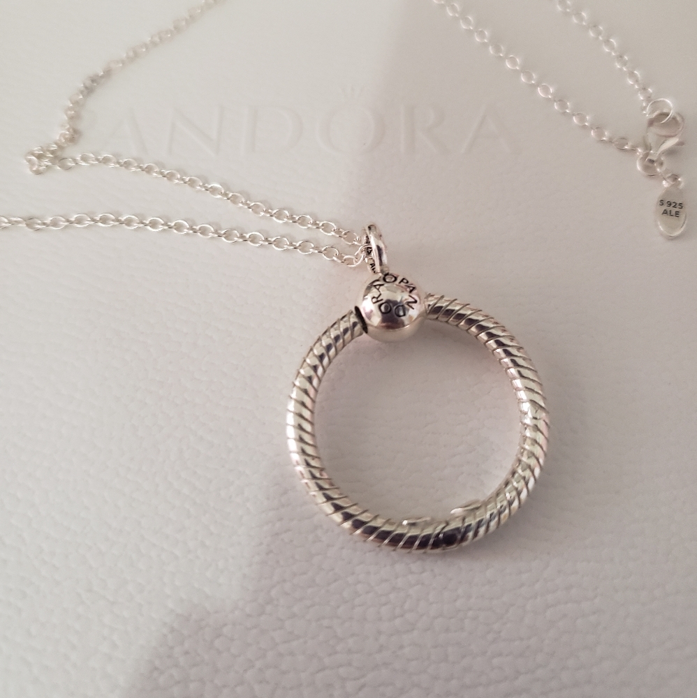 PANDORA NECKLACE🥰